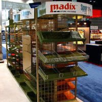 Custome Madix Shelving System with Banner